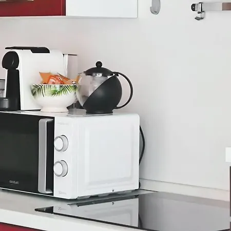 아파트 Sunny Hideaway